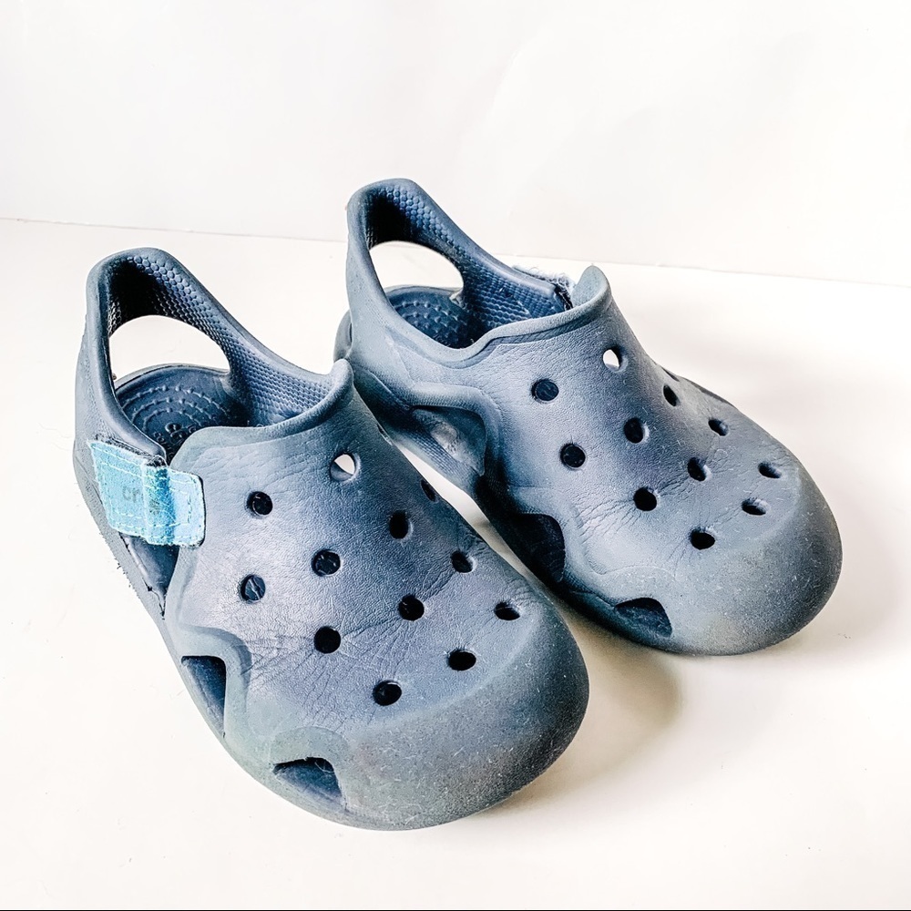 CROCS Sandals & Flip Flops/Shoes Size 10B for Kids